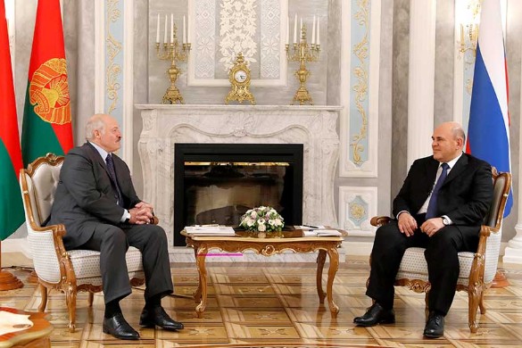 Александр Лукашенко и Михаил Мишустин. Фото: Дмитрий Астахов/POOL/ТАСС