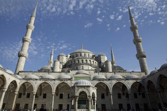 Голубая мечеть в Стамбуле. Фото: Noe Falk Nielsen/ZUMAPRESS.com/www.globallookpress.com