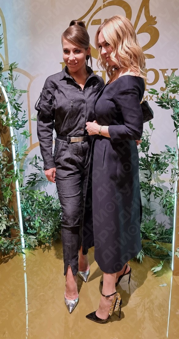 Юлия Барановская и Яна Рудковская. Фото: Феликс Грозданов / Дни.ру