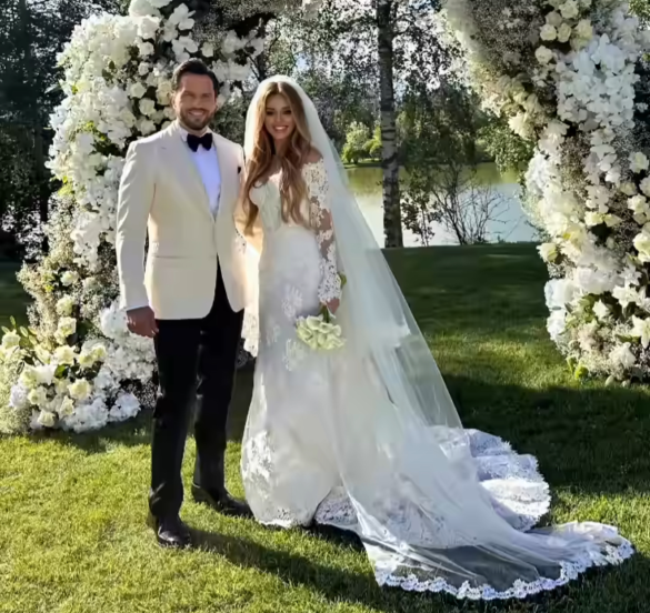 Александр Ревва и женой Анжеликой. Фото: соцсети