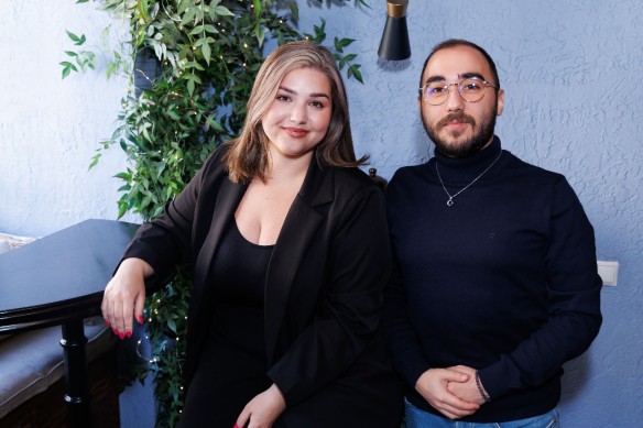 Переводчики сериала, востоковеды Фаррух Салманов и Валерия Корянова. Фото: пресс-служба