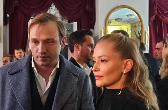 Юлия Пересильд и Михаил Тройник. Фото: Феликс Грозданов