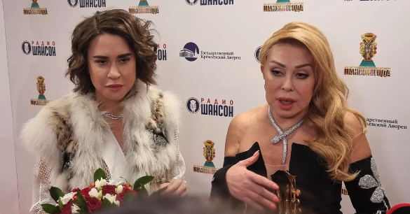 Любовь Успенская и Татьяна Плаксина. Фото: Феликс Грозданов 