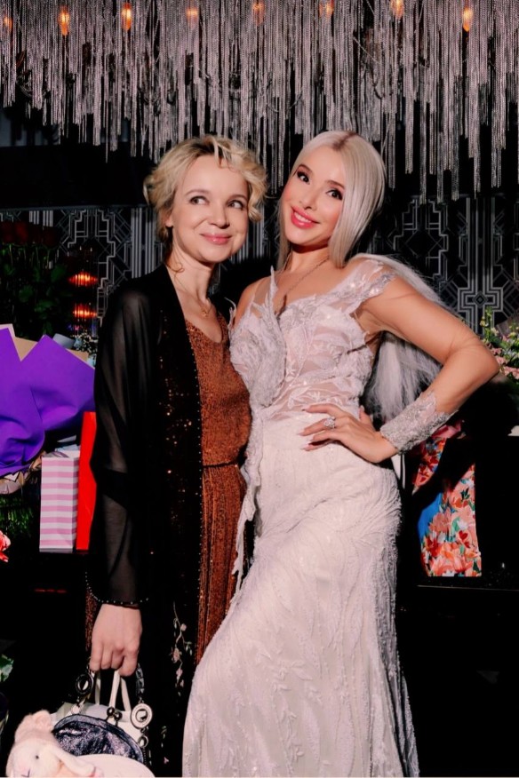 С Виталиной Цымбалюк-Романовской. Фото: пресс-служба