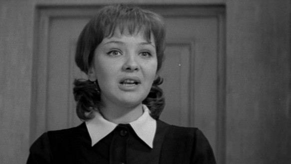 Наталья Тенякова. Фото: кадр из фильма "Старшая сестра"