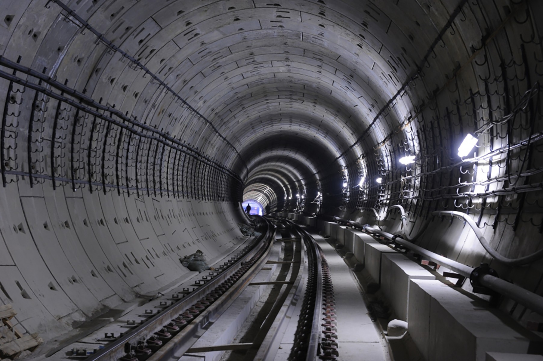 строительство тоннеля в москве