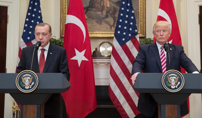 Эрдоган наплевал на хвастуна Трампа 