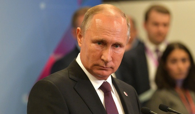Путин дал поручение проверить рэперов-матерщинников