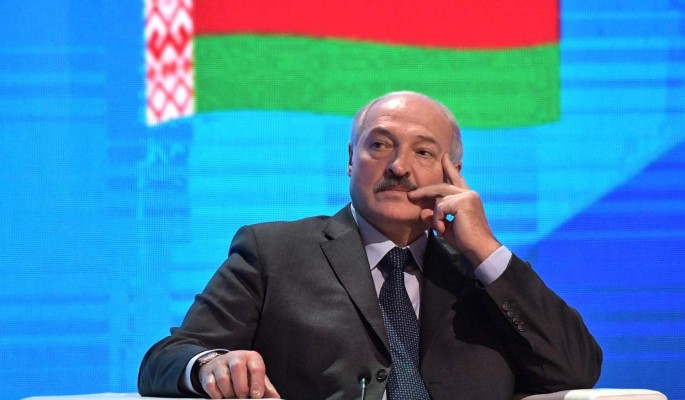 Система в тупике: неудачника Лукашенко публично оплевали