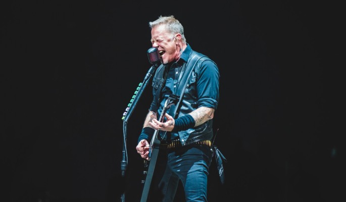 Metallica спела «Группу крови» на русском языке
