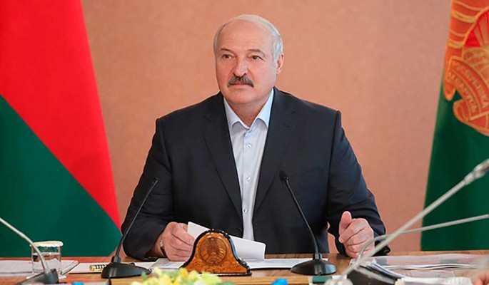 „Указания президента не помогают“: бесполезному Лукашенко на родине дали под дых