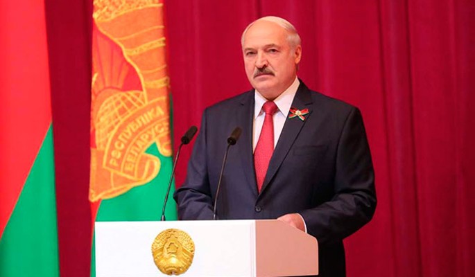 Гонят в отставку: Лукашенко вляпался в жуткий скандал с выборами