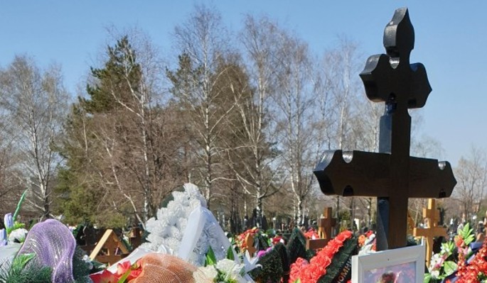 «Тысяч 300-400»: Кравец взяла на себя оплату памятника на могиле Началовой