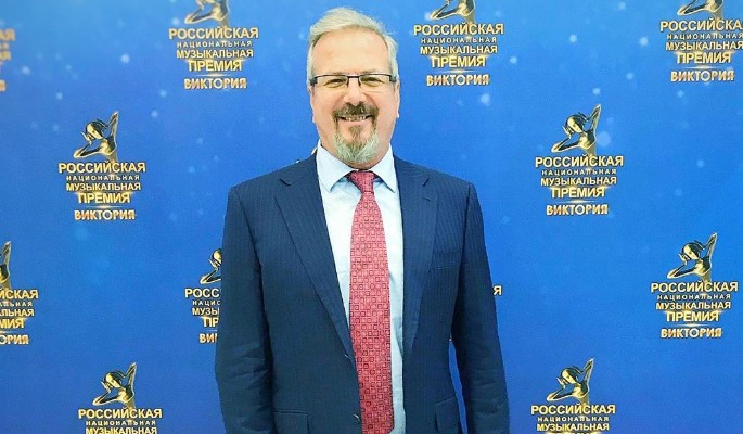 Лысенков сообщил о закрытии шоу "Сам себе режиссер" спустя 28 лет в эфире