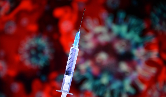 Скрытая угроза: биолог встревожила словами об опасности бессимптомного коронавируса 