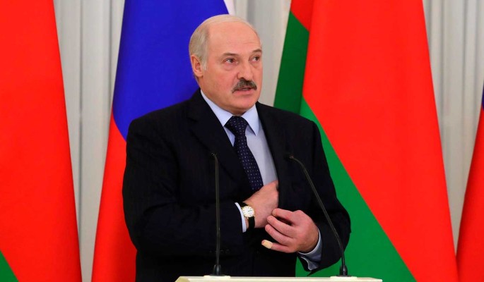 Лукашенко назвал коррупцию унижением человека