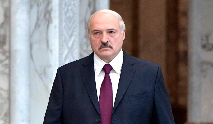 Эксперт: Лукашенко попытается расколоть оппозицию, признав Крым российским