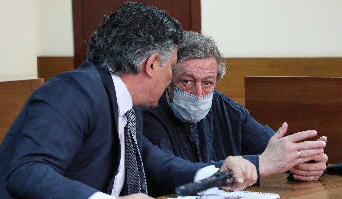 Есть видео: адвоката Ефремова обвинили в подкупе свидетелей