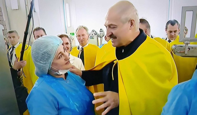 Раскрыты тайны личной жизни Александра Лукашенко: 30 лет изменяет жене