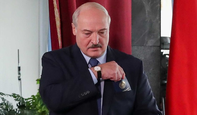 Лукашенко пригрозил закрыть границы Белоруссии для западных стран