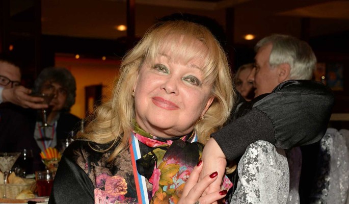 "Хулиган, любит алкоголь и женщин": 72-летняя Гвоздикова рассказала о встрече с  Депардье
