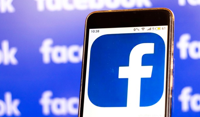 Володин обвинил Facebook в нарушении прав и свобод граждан