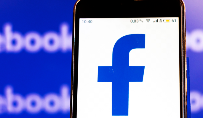 РКН потребовал от Facebook восстановить доступ к материалам российских СМИ