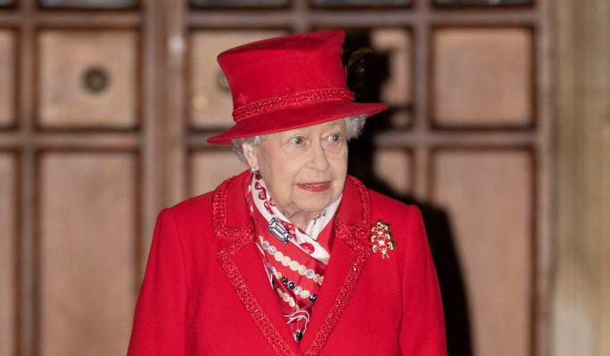 "Последние дни...": королева Елизавета II выступила с речью в свое 95-летие