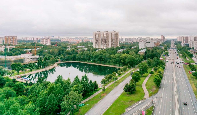 Собянин представил знаковые объекты программы „Мой район“ на северо-востоке Москвы