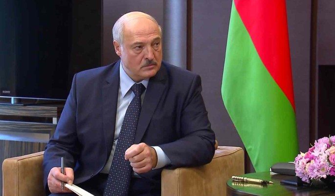 Политолог Лукас: Лукашенко показал бесхребетность Запада