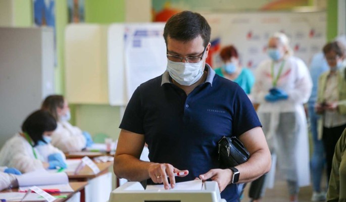 Политолог: Кандидаты должны отречься от поддержки Умного голосования
