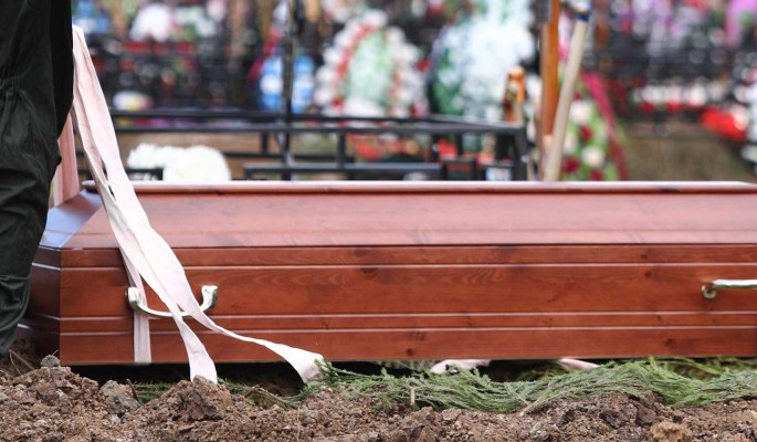 Обойдется без прощания и почестей: забытую всеми Малявину тайно похоронили рядом с Началовой 