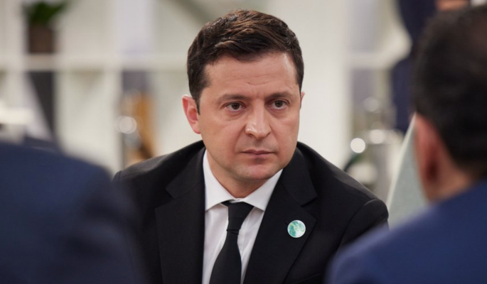 Зеленский высказался об идее запретить россиянам въезд на Украину