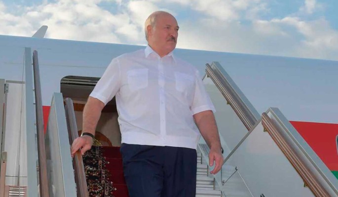 Лукашенко сообщил о намерении посетить Крым: это будет означать признание полуострова