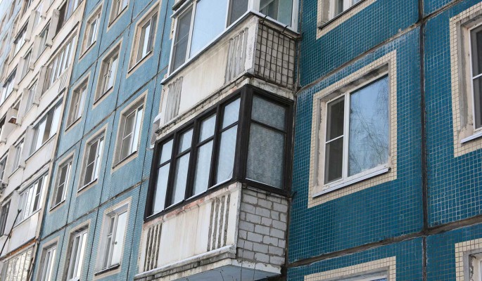 Россиян предупредили о штрафах за остекление балкона