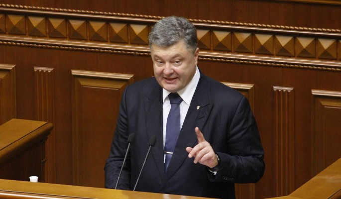 В любой стране кроме Украины Порошенко упекли бы за решетку – политолог Корнилов