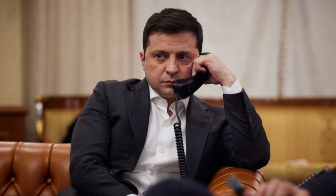 Зеленского призвали освободить пост президента