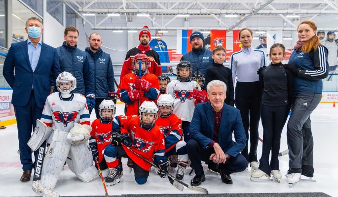 Собянин посетил новый спорткомплекс "Арктика" на западе Москвы