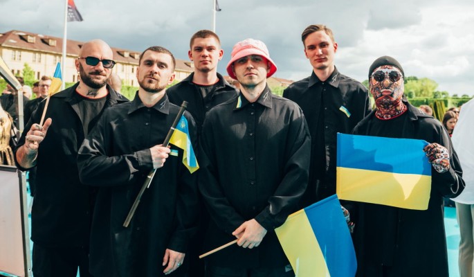 "...Называть улицы и поезда": кричавшую на "Евровидении" про "Азовсталь" группу сделали героями Украины