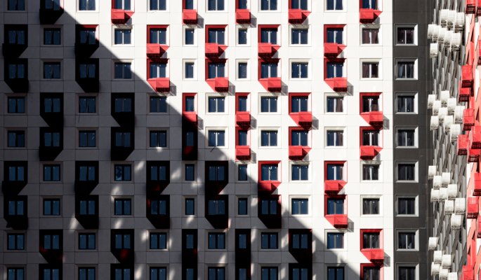Спрос на жилье в Москве упал на треть в мае 2022 года