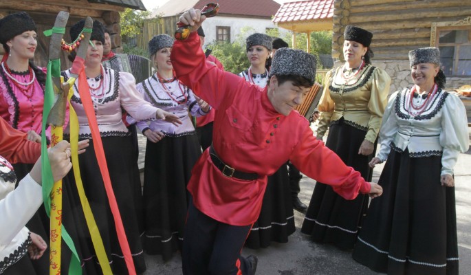 "Пели песни казаки": почему атаманы не следуют традициям предков-воинов 