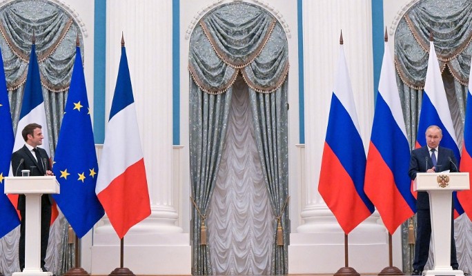 "Макрон жалок": жители Франции поддержали Путина