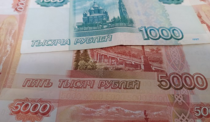 Киргизия окончательно перешла на расчеты с Россией в рублях