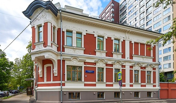 Завершена реставрация фасадов главного дома усадьбы Маркина – Собянин