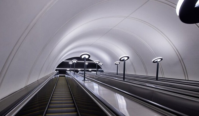 Завершена отделка западного вестибюля станции метро "Каширская"