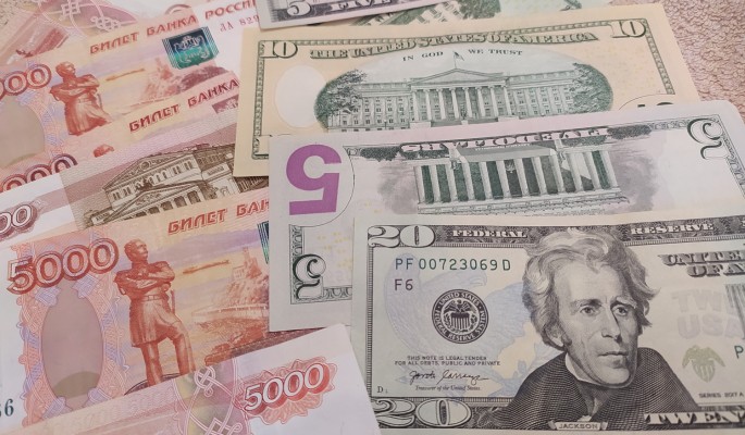 Доллар по 50 уже не будет? Что ждет рубль осенью