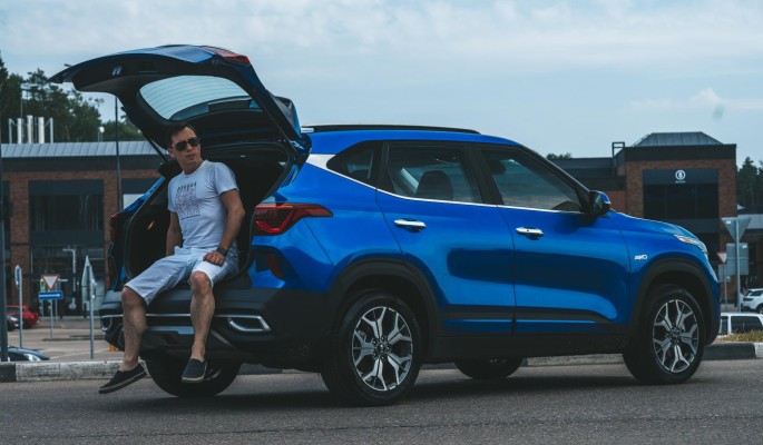 KIA Seltos: кроссовер за два миллиона