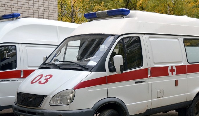 Территорию комплекса скорой помощи больницы Боткина начали благоустраивать