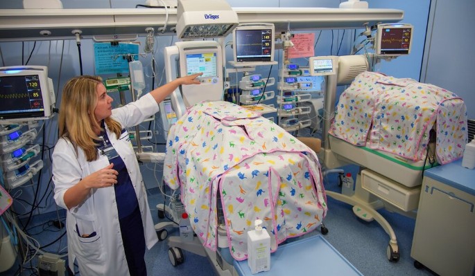 К московскому проекту по видеонаблюдению за новорожденными присоединились три больницы