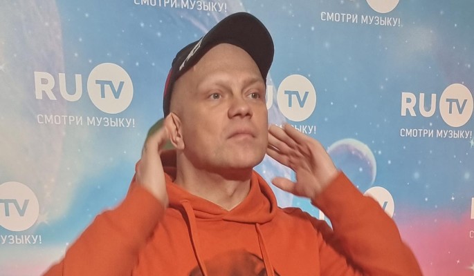 «Не боюсь ни капли»: 50-летний DJ Groove об отправке в зону боевых действий на Украине